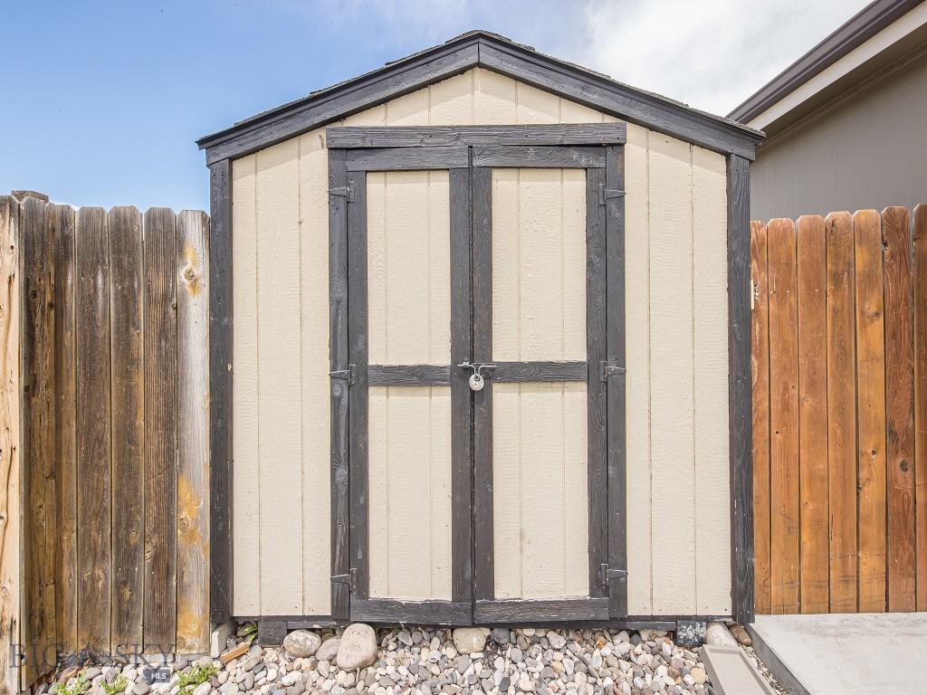 297 N Shore Drive, Belgrade MT 59714