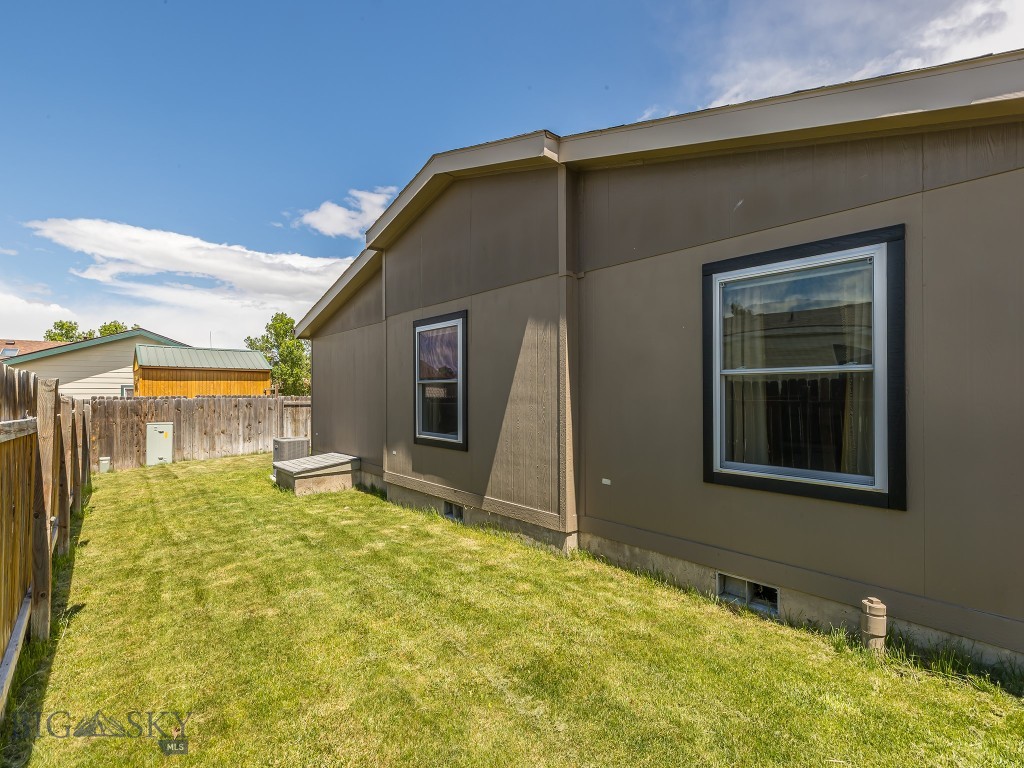 297 N Shore Drive, Belgrade MT 59714