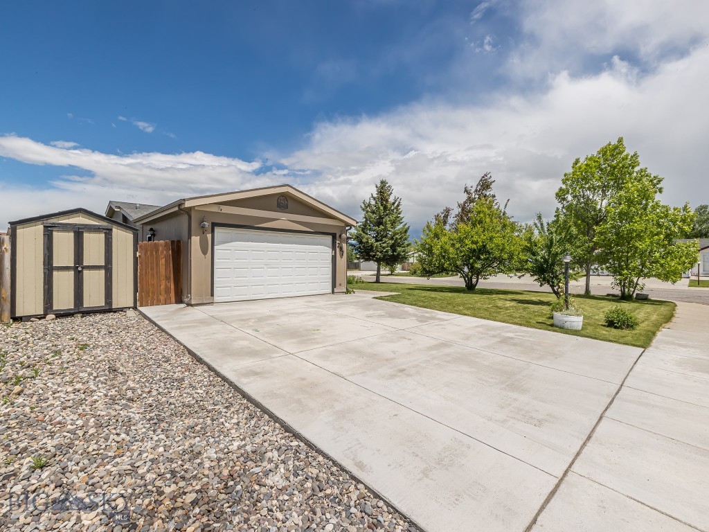 297 N Shore Drive, Belgrade MT 59714
