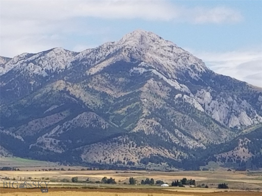 4150 Penwell Bridge Road, Belgrade MT 59714