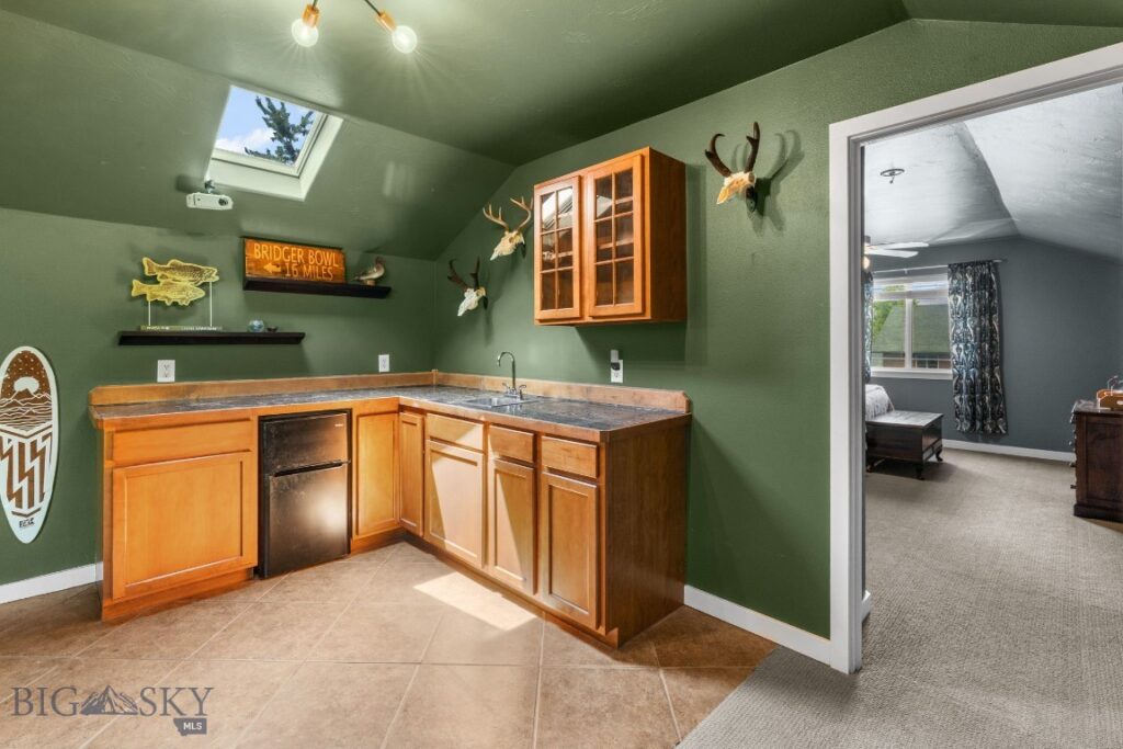 194 4 Dot Lane, Belgrade MT 59714