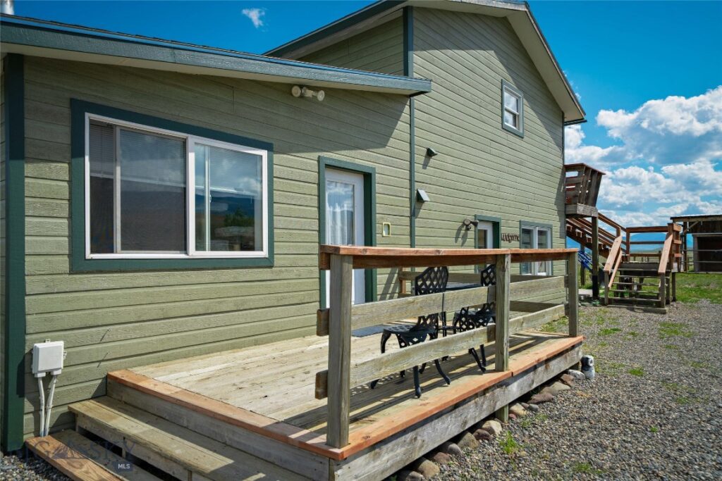 3480 Old Yellowstone Trail N, Livingston MT 59047
