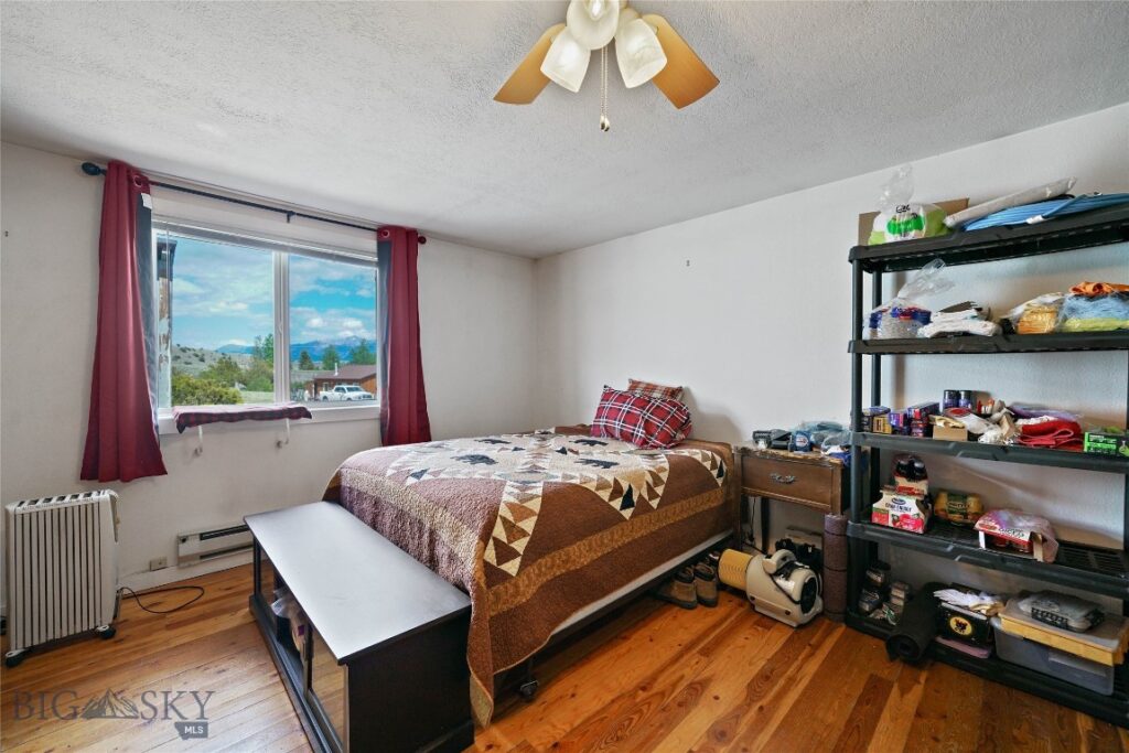 3480 Old Yellowstone Trail N, Livingston MT 59047