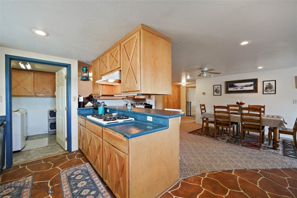 3480 Old Yellowstone Trail N, Livingston MT 59047
