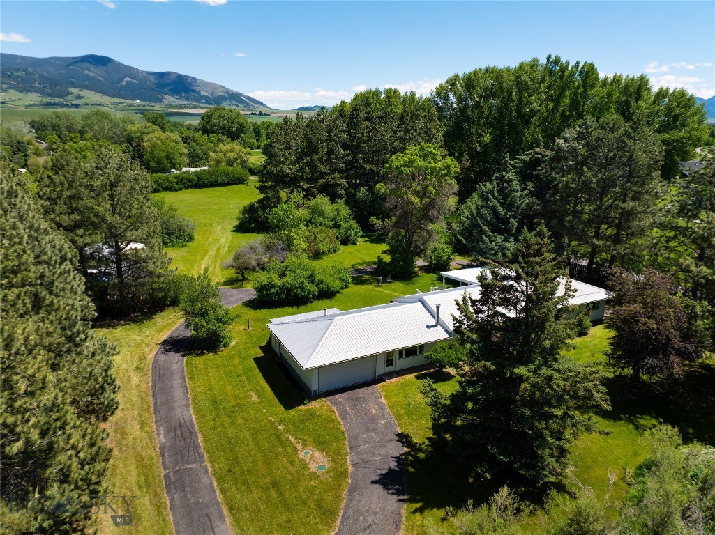 2890 Springhill Road, Bozeman MT 59718