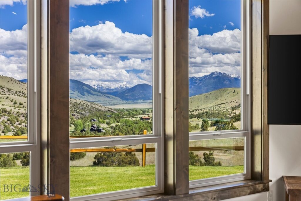 54 Antelope Butte Road, Livingston MT 59047