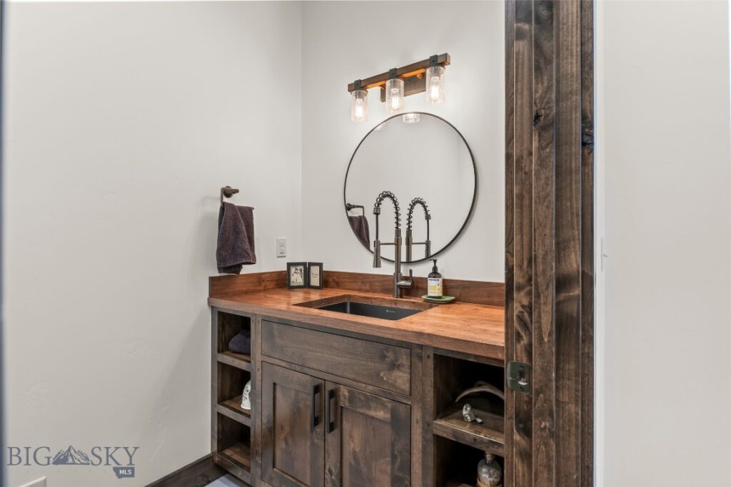 54 Antelope Butte Road, Livingston MT 59047