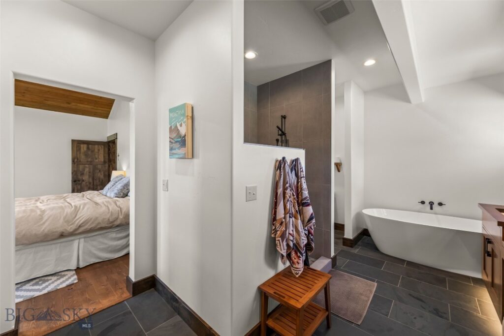 54 Antelope Butte Road, Livingston MT 59047