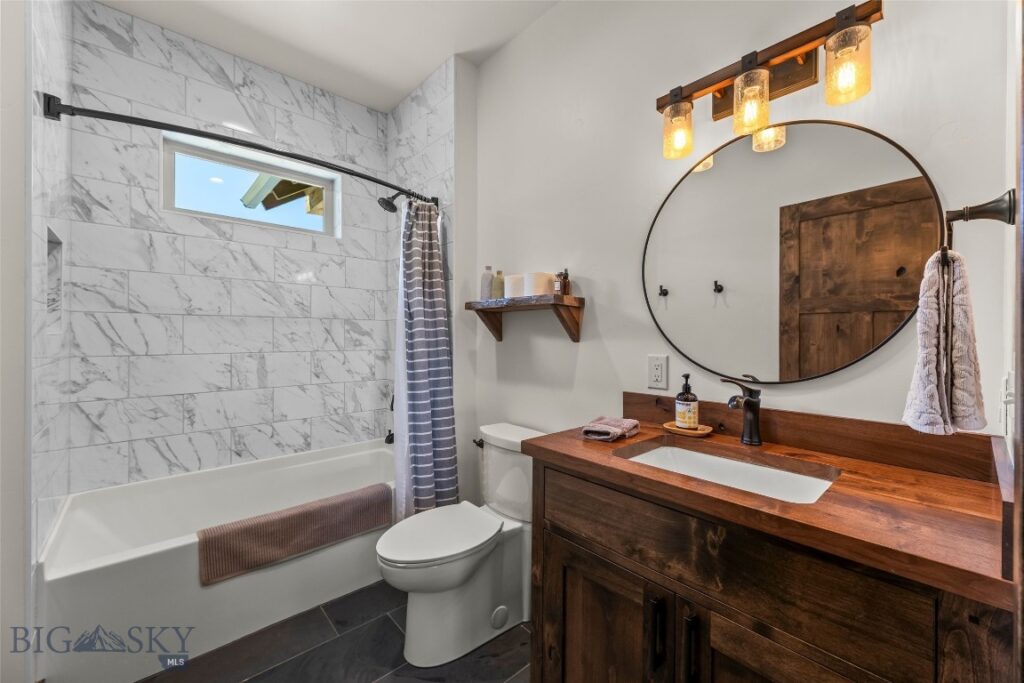 54 Antelope Butte Road, Livingston MT 59047