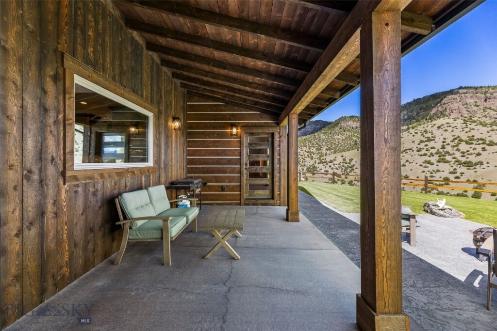 54 Antelope Butte Road, Livingston MT 59047