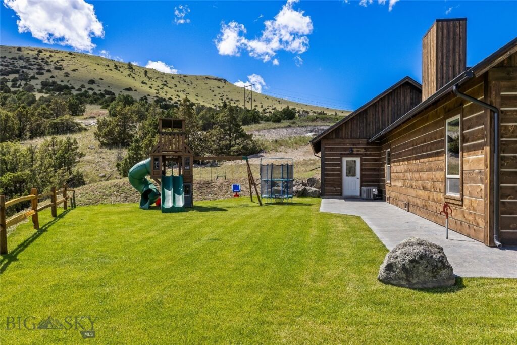 54 Antelope Butte Road, Livingston MT 59047