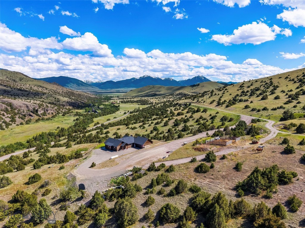 54 Antelope Butte Road, Livingston MT 59047