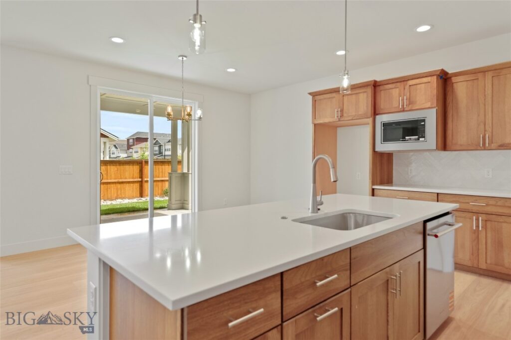 1501 Beeker Lane, Belgrade MT 59714