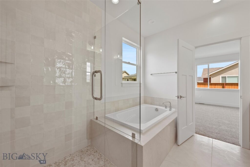 1501 Beeker Lane, Belgrade MT 59714