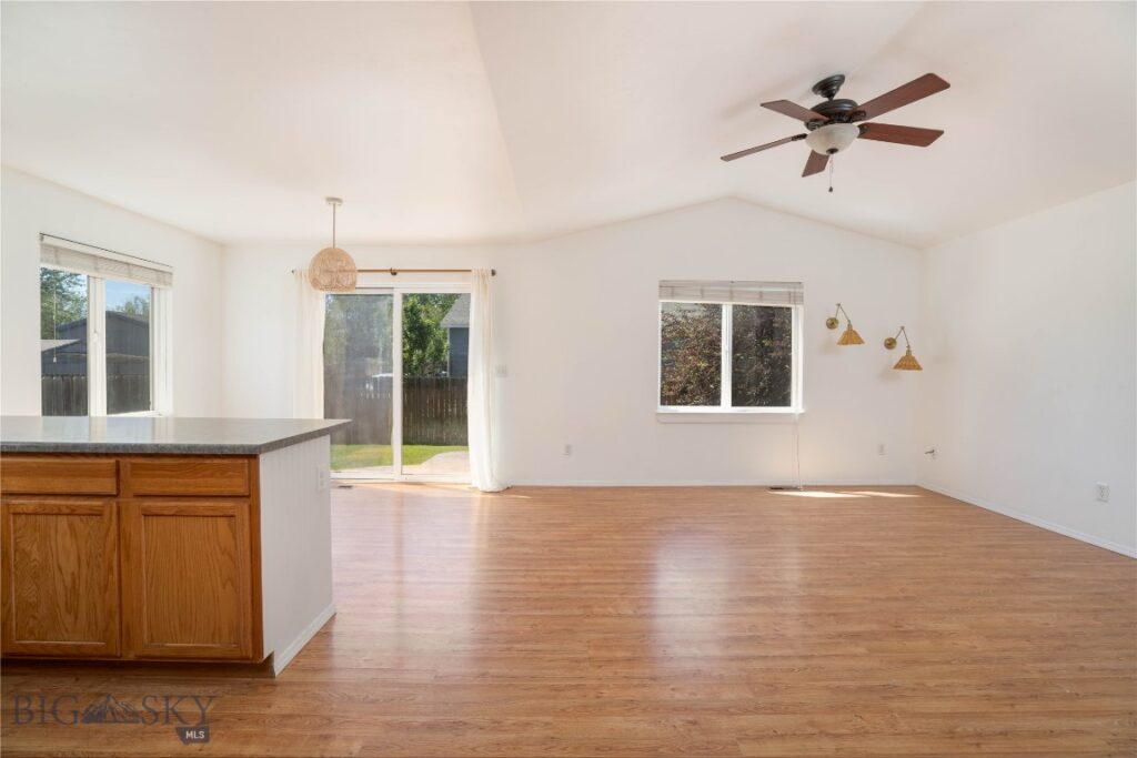 562 N River Rock Drive, Belgrade MT 59714