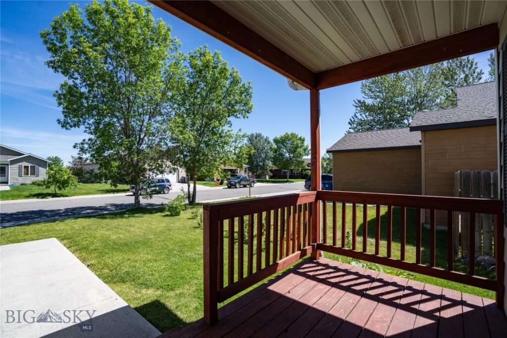 562 N River Rock Drive, Belgrade MT 59714