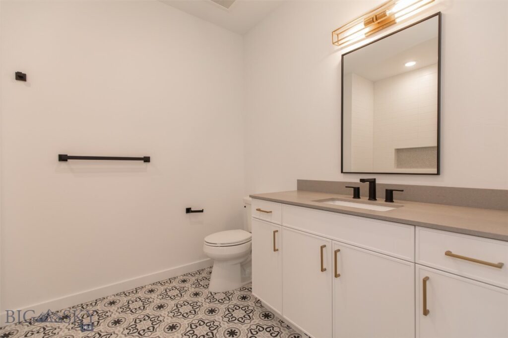 4204 Ravalli, Bozeman MT 59718