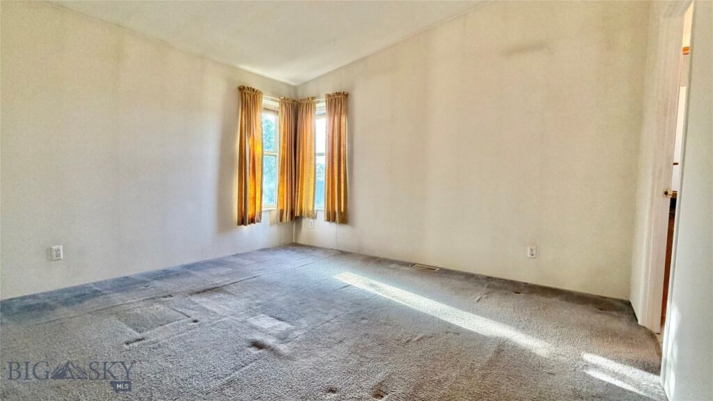 811 Golden West Drive, Belgrade MT 59714