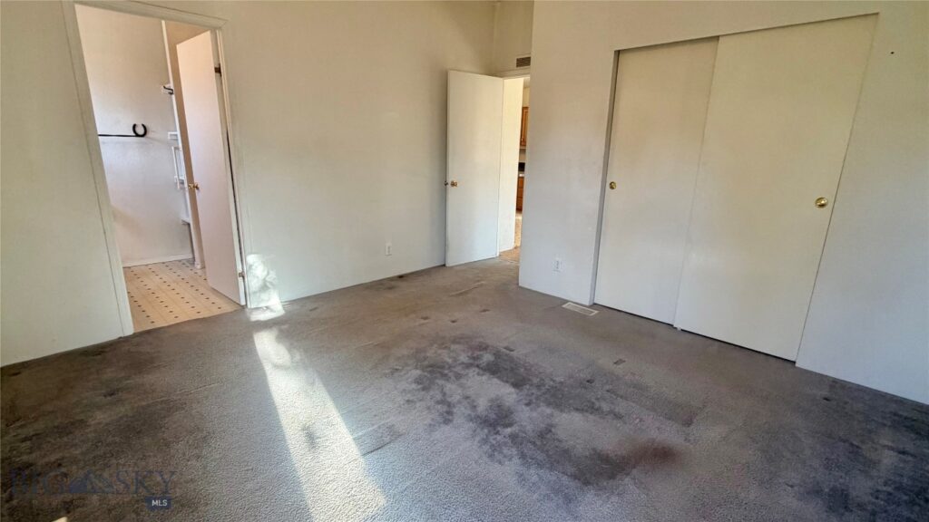 811 Golden West Drive, Belgrade MT 59714