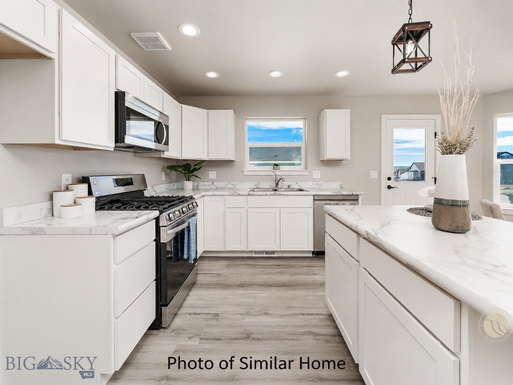 1100 Melissa Way, Belgrade MT 59714