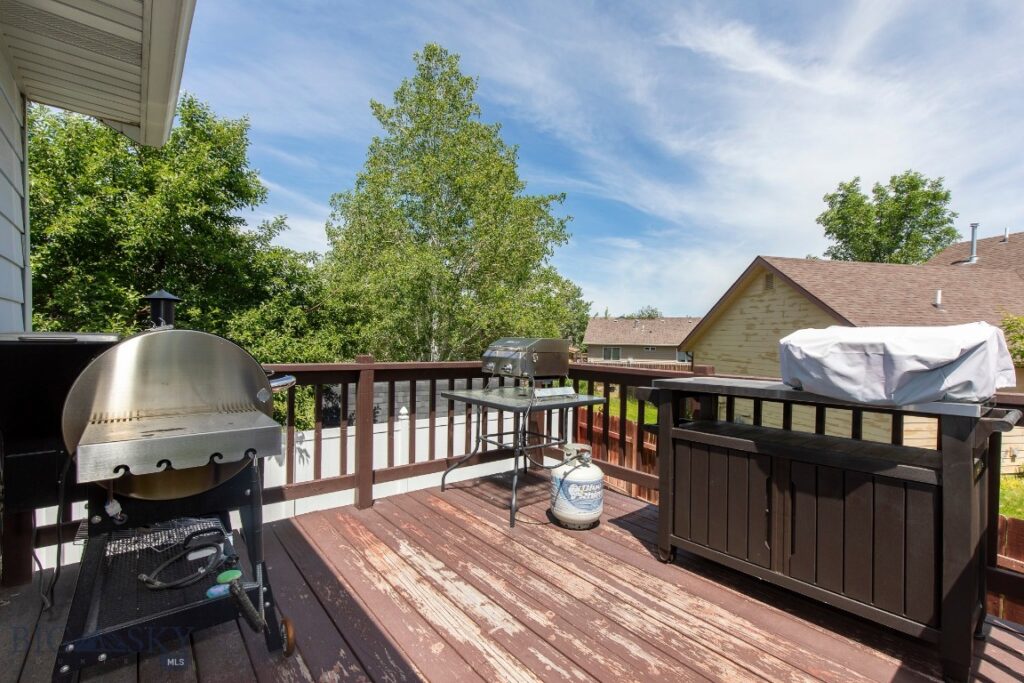 1107 W Central Avenue, Belgrade MT 59714