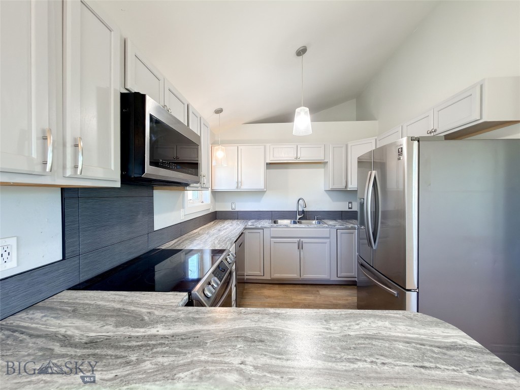 703 Mayfair, Belgrade MT 59714