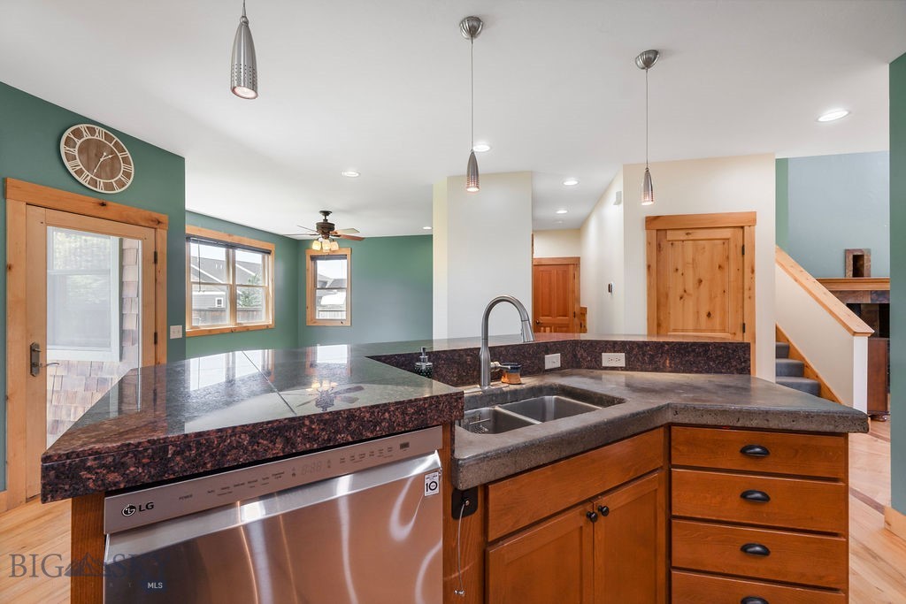 2451 Ferguson Avenue, Bozeman MT 59718