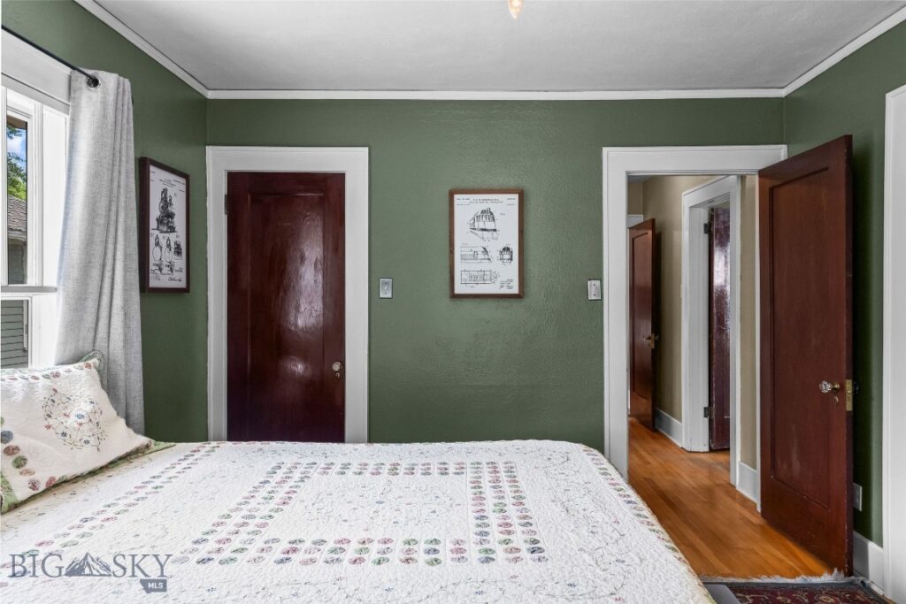 114 S 8th Street, Livingston MT 59047
