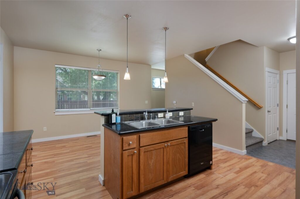 712 Forestglen Drive, Bozeman MT 59718
