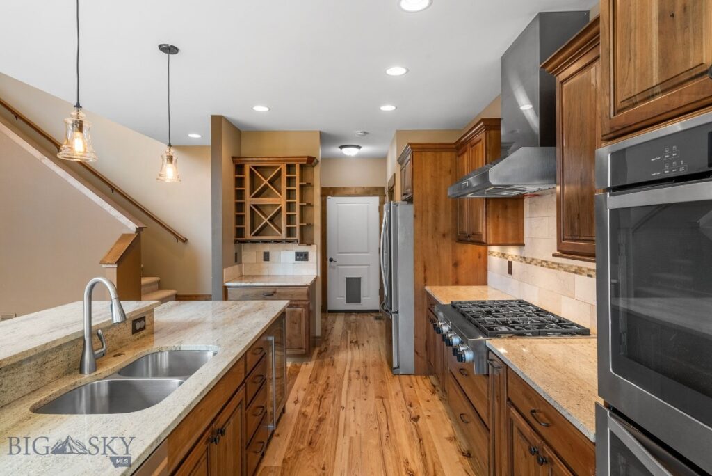 2014 Commonwealth Street, Bozeman MT 59718