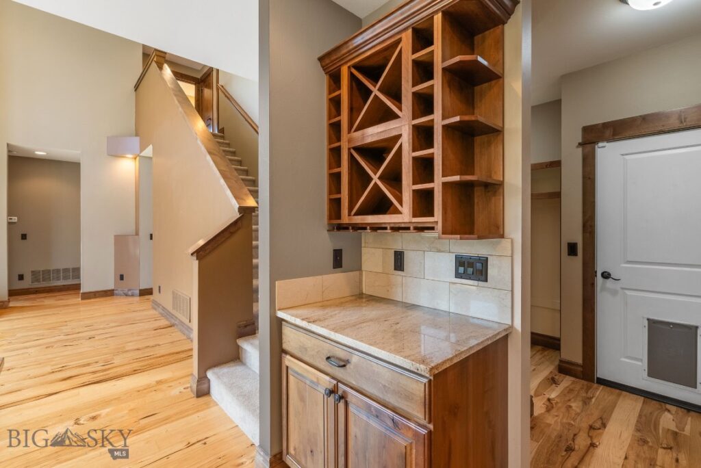 2014 Commonwealth Street, Bozeman MT 59718