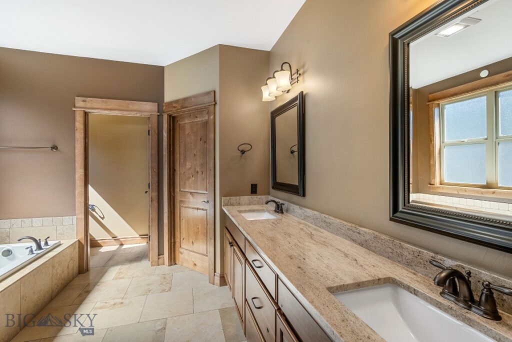 2014 Commonwealth Street, Bozeman MT 59718