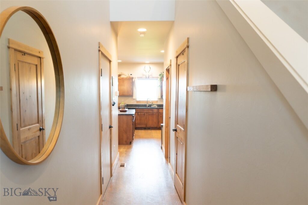 1487 Bora Way, Bozeman MT 59718
