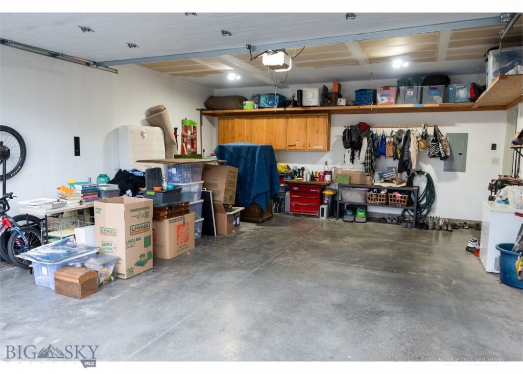 1487 Bora Way, Bozeman MT 59718
