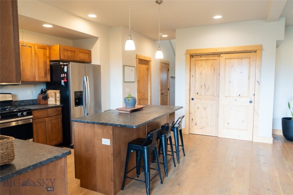 1487 Bora Way, Bozeman MT 59718