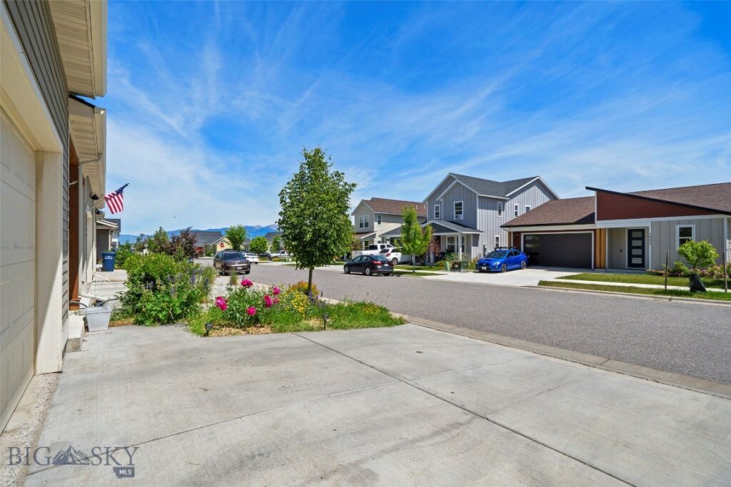 1487 Bora Way, Bozeman MT 59718