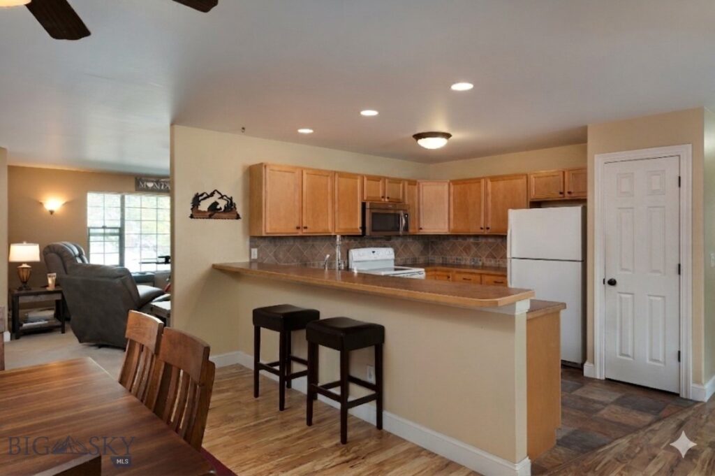 904 Ernie Court, Belgrade MT 59714