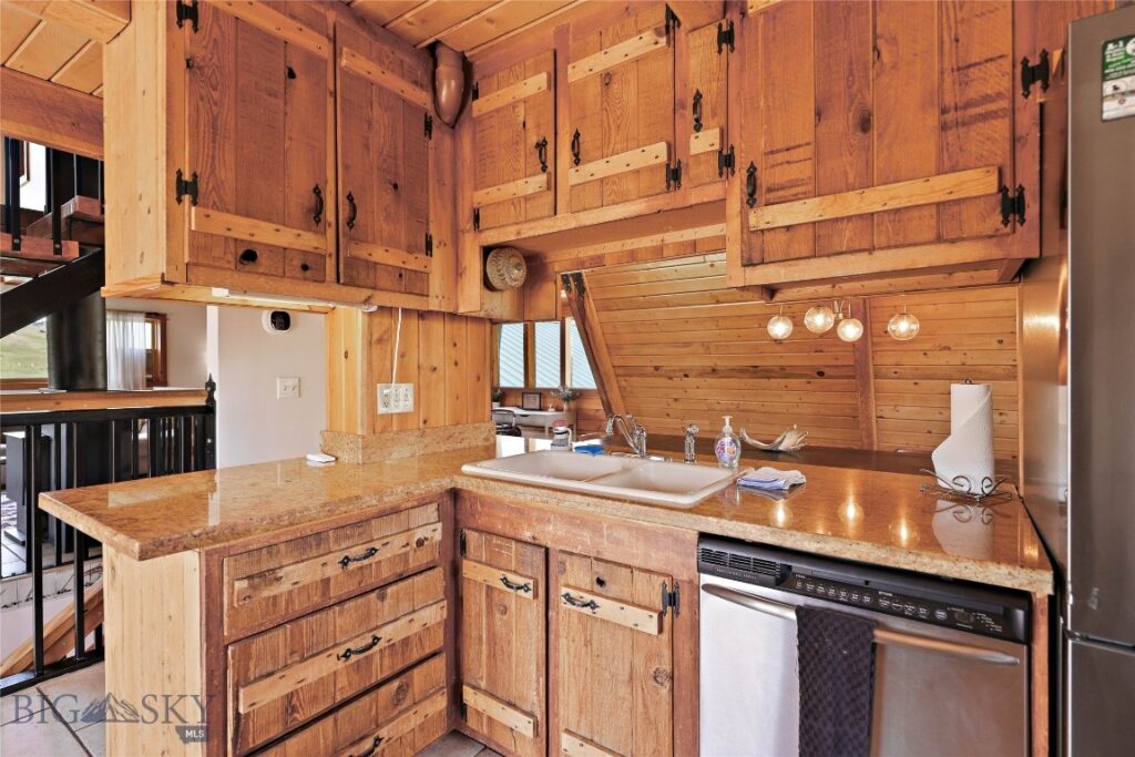 69 O Rea Creek, Livingston MT 59047