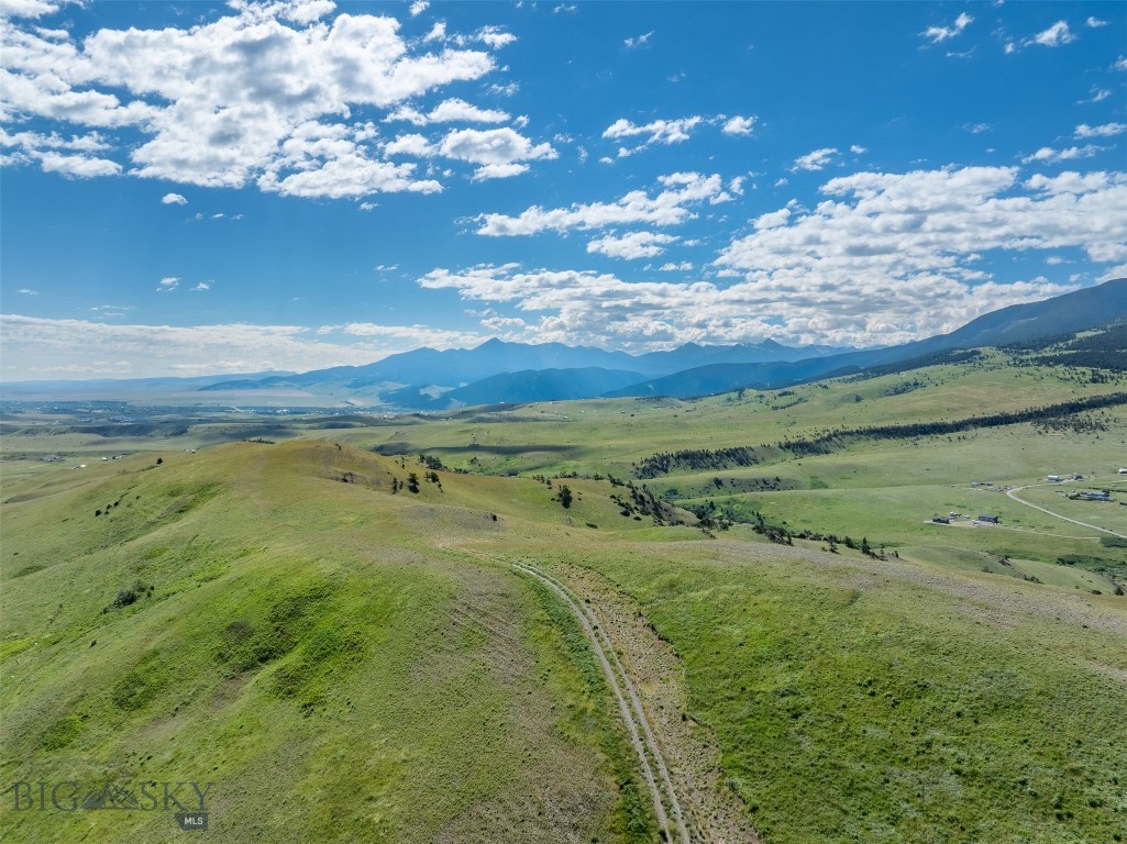 157 Little Springs Creek Road, Livingston MT 59047