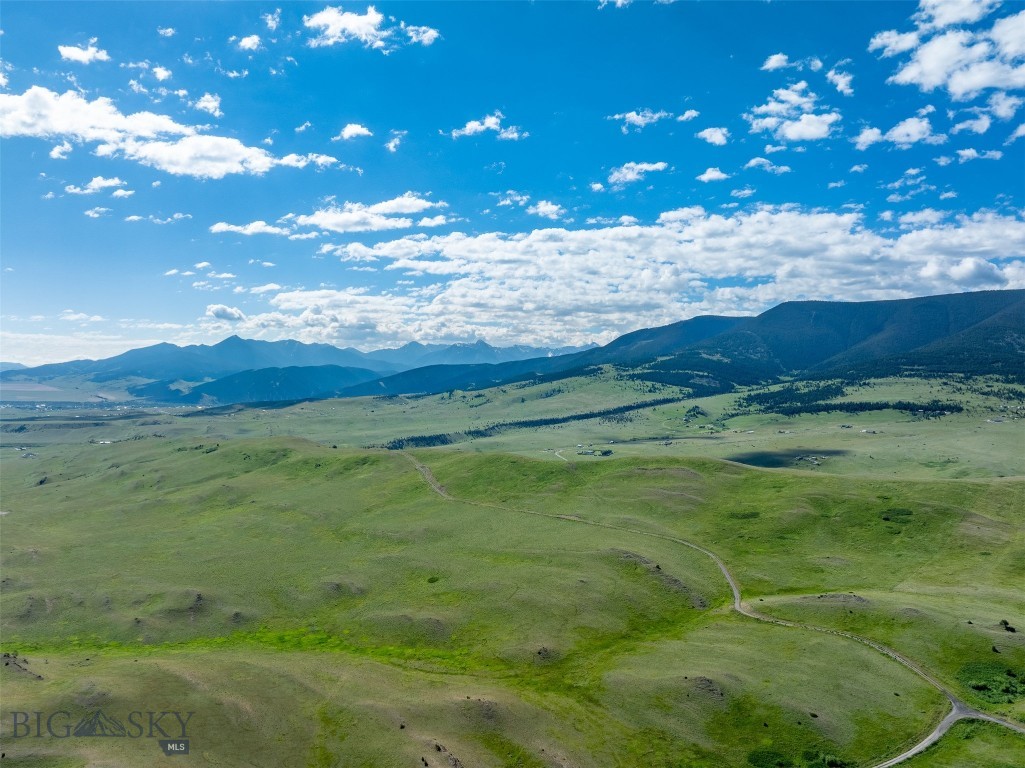 157 Little Springs Creek Road, Livingston MT 59047