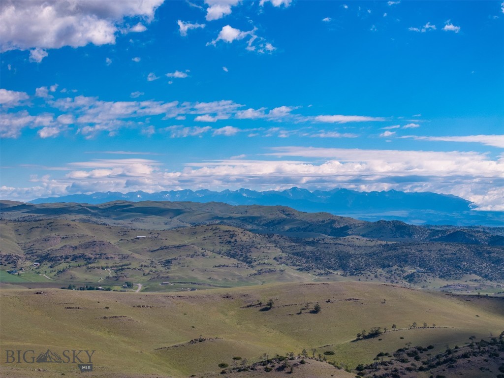 157 Little Springs Creek Road, Livingston MT 59047