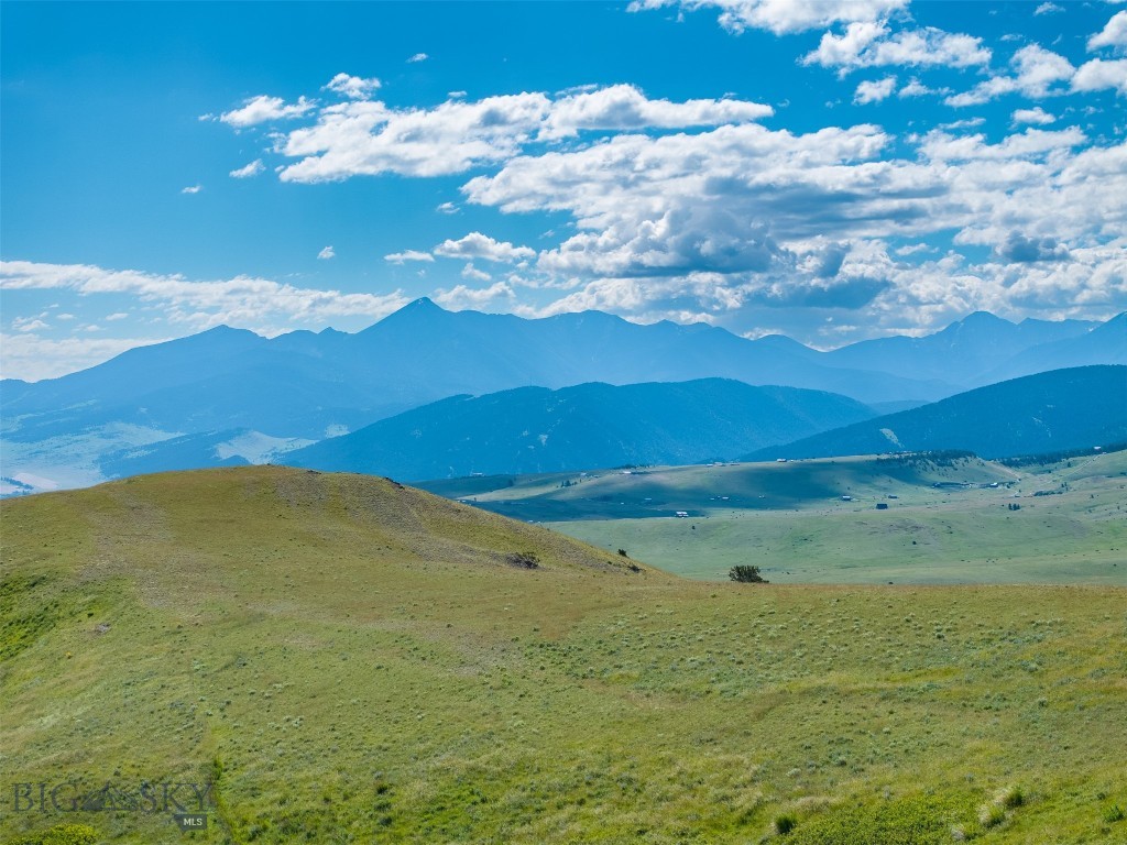157 Little Springs Creek Road, Livingston MT 59047