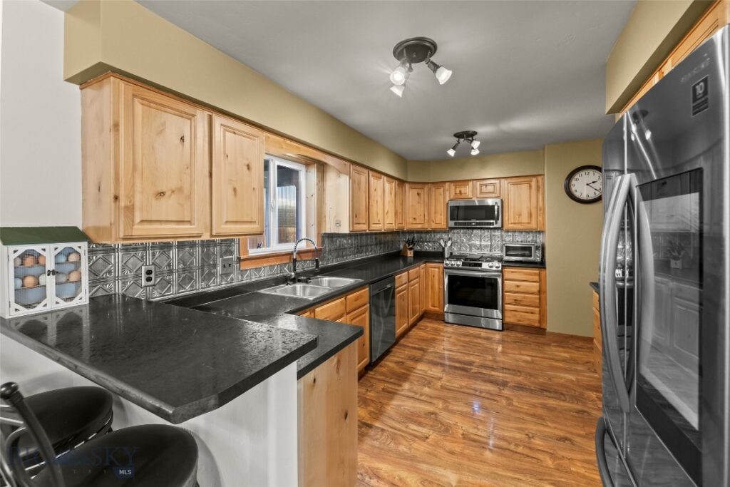 1127 Ridgeview Trail, Livingston MT 59047