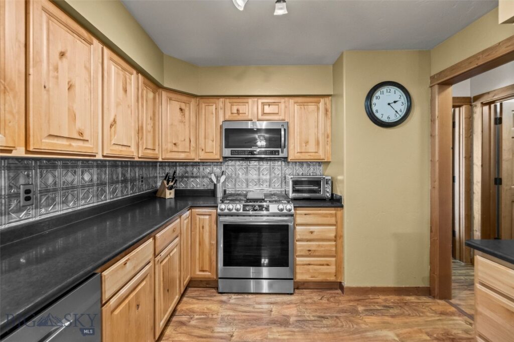 1127 Ridgeview Trail, Livingston MT 59047