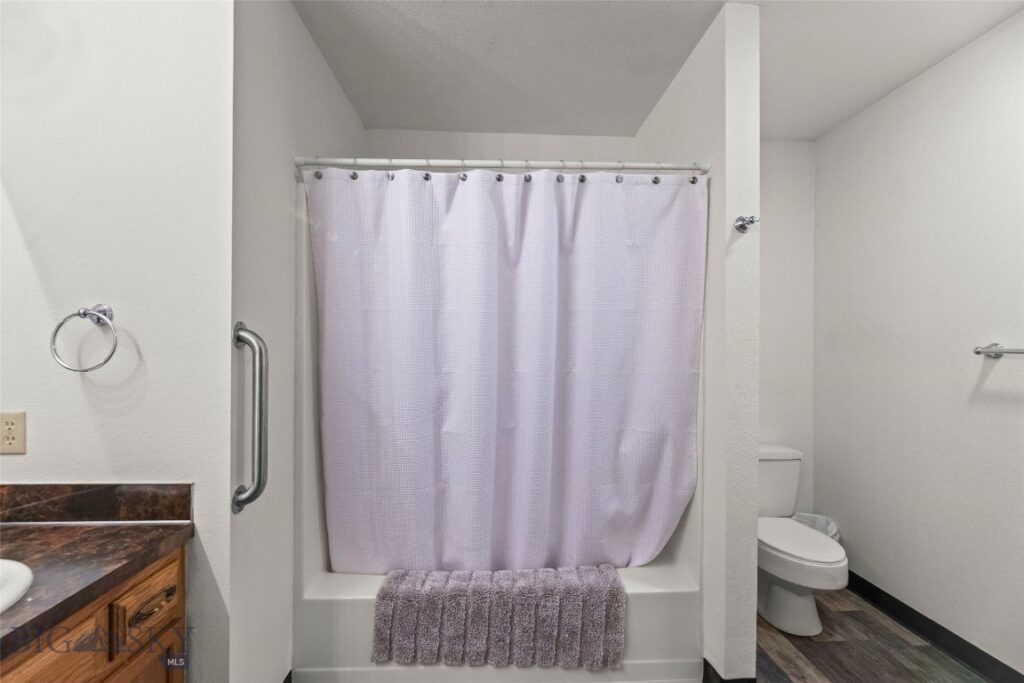 1322 W Crawford Street, Livingston MT 59047
