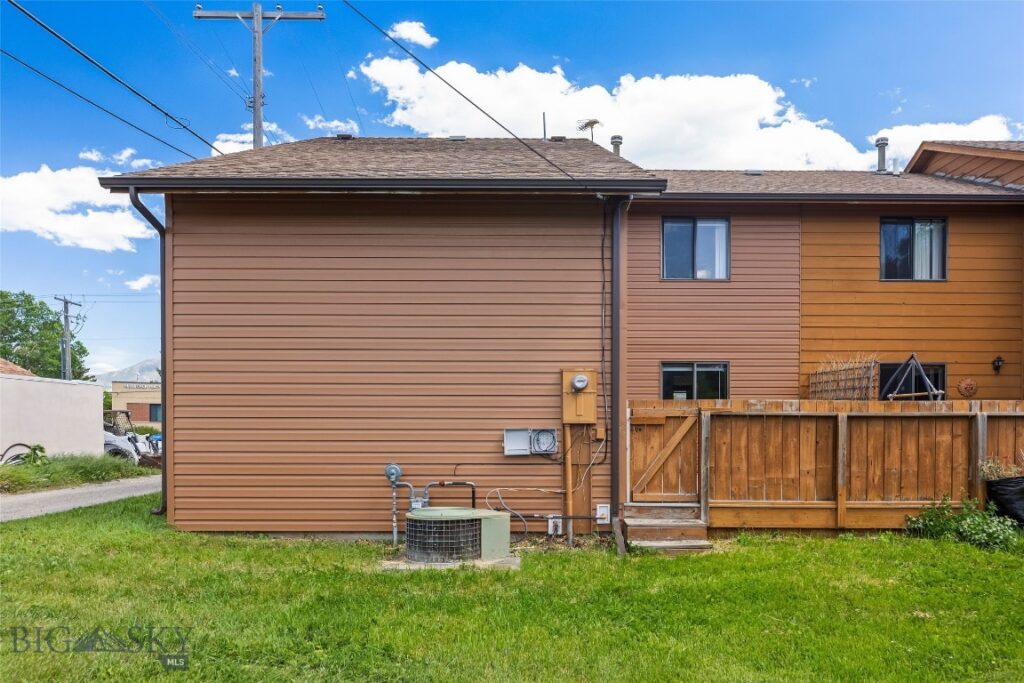 1322 W Crawford Street, Livingston MT 59047