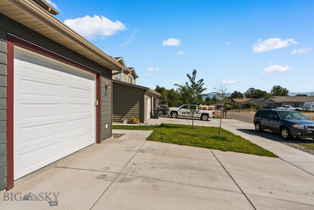 97 9th Street, Belgrade MT 59714