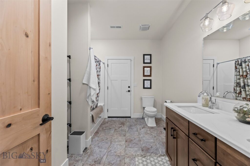 17 Packstring Trail, Livingston MT 59047