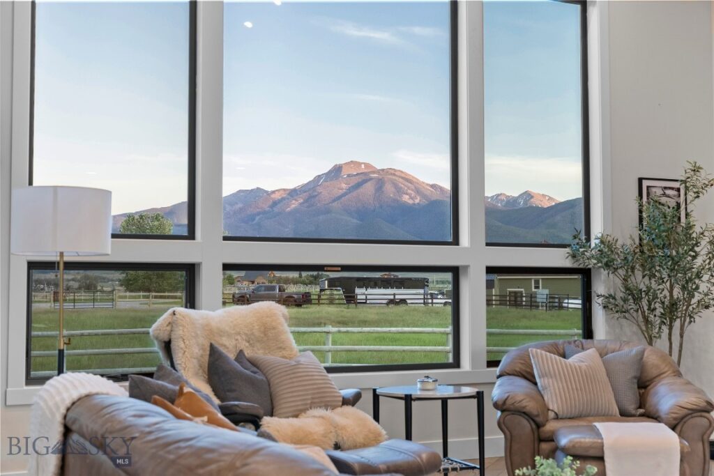 17 Packstring Trail, Livingston MT 59047