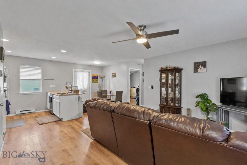 904 Jeanette Place, Belgrade MT 59714